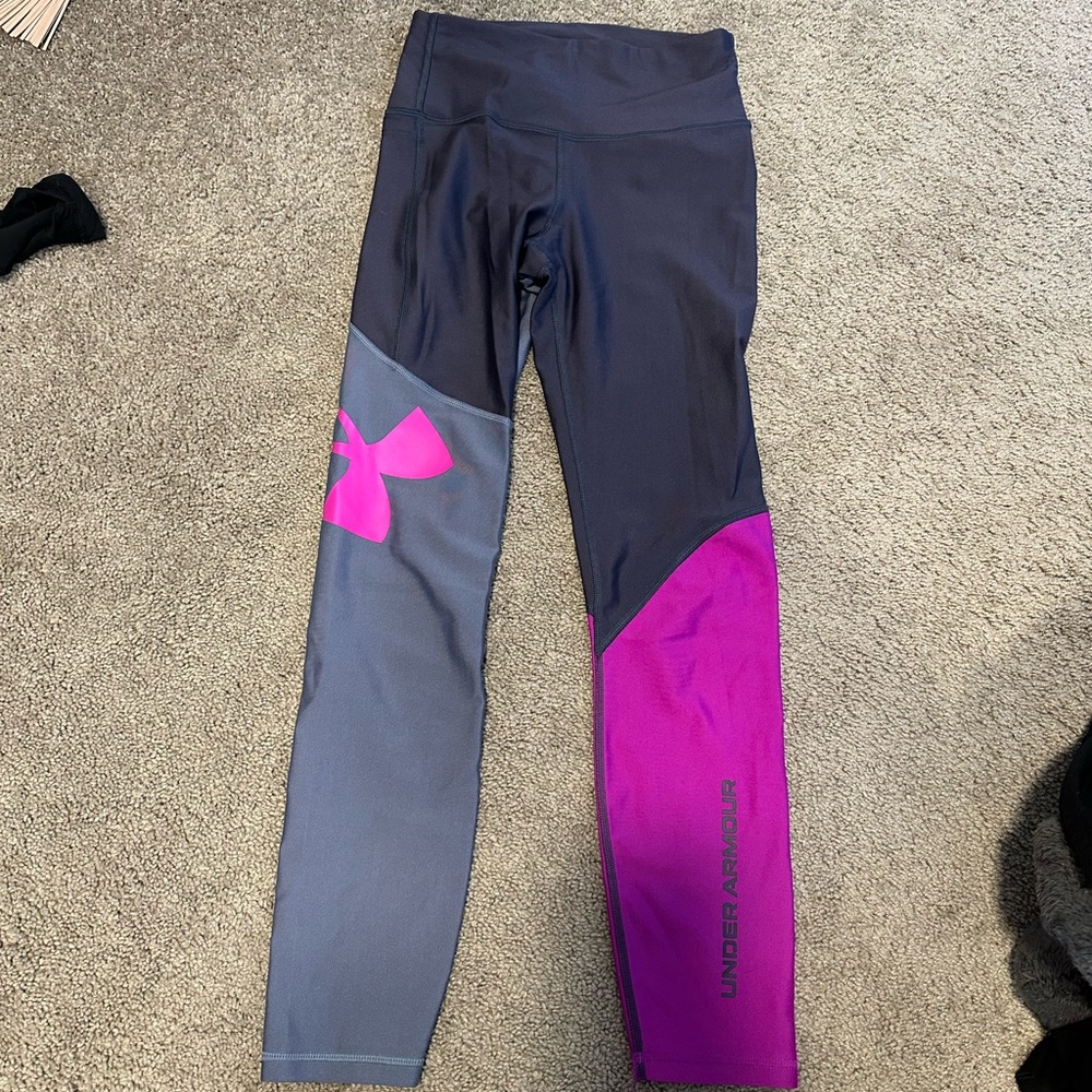 Under Armour Women's Leggings - Charcoal and Fuchsia